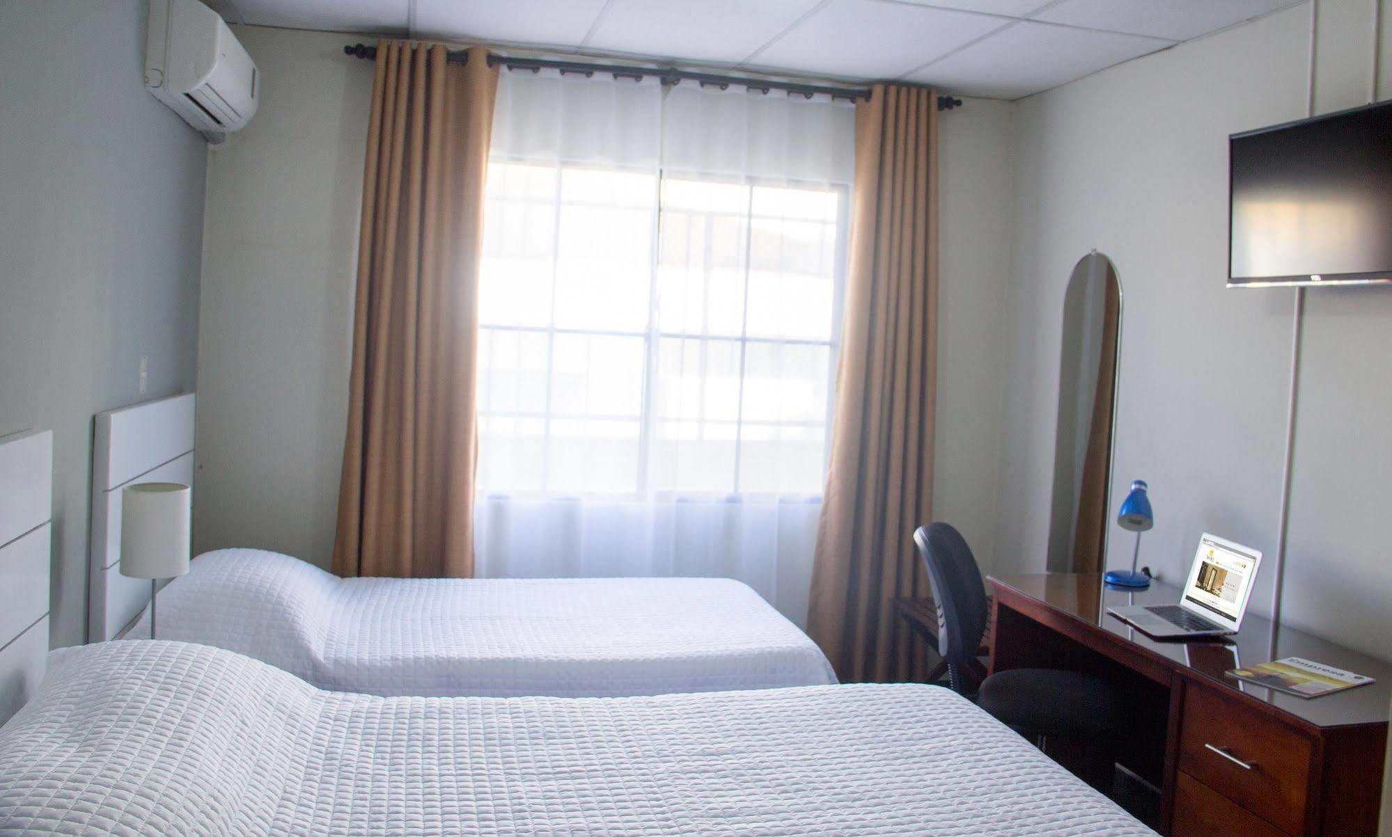 Maria Jose Suites San Salvador Luaran gambar
