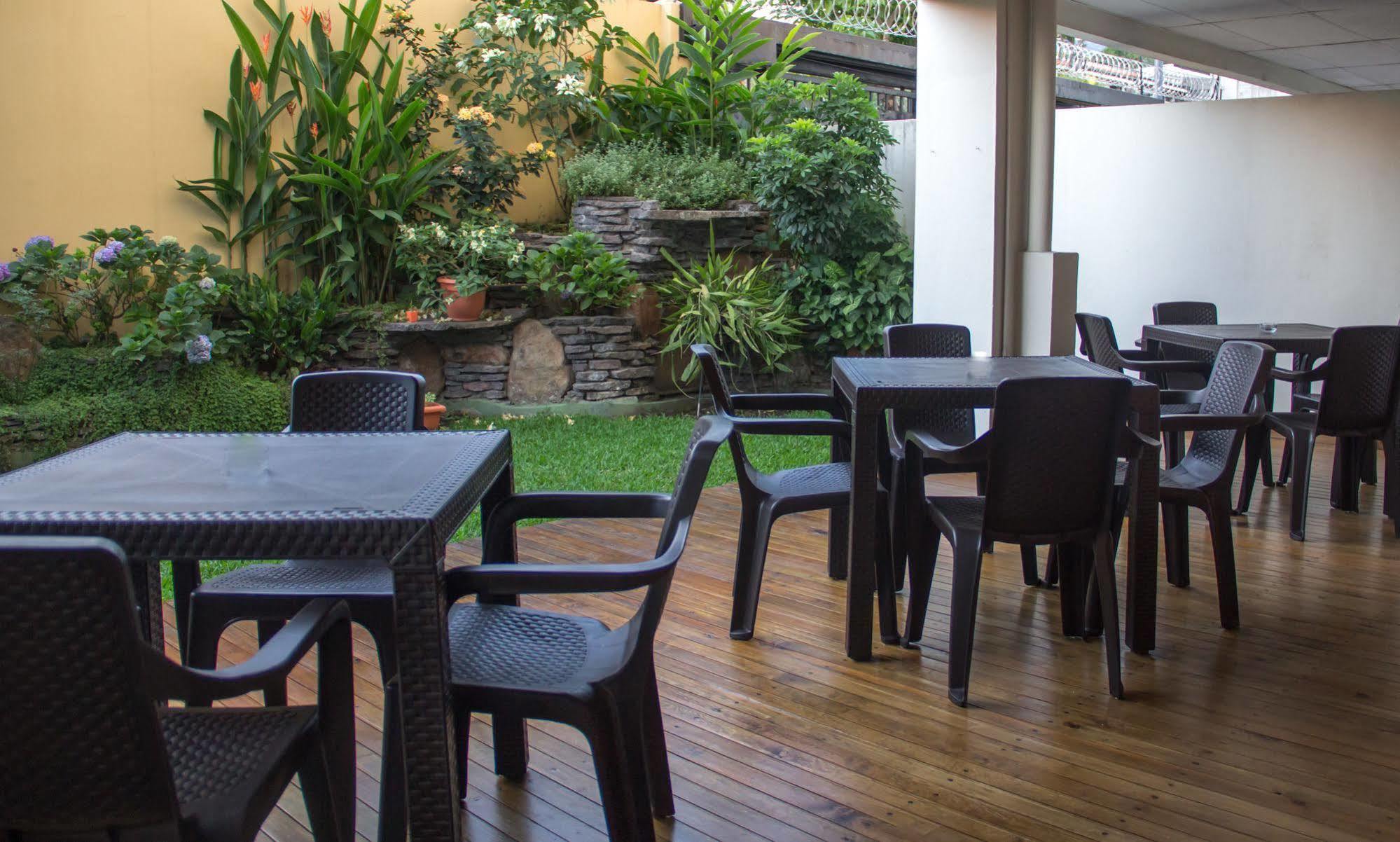 Maria Jose Suites San Salvador Luaran gambar