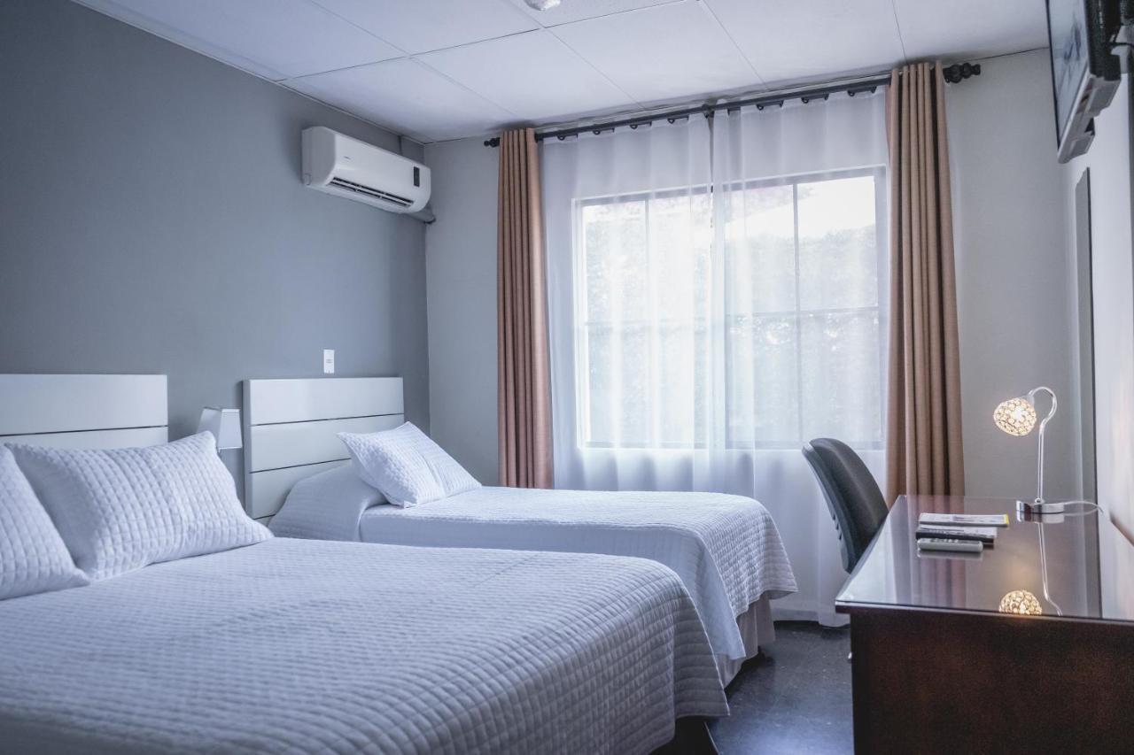 Maria Jose Suites San Salvador Luaran gambar