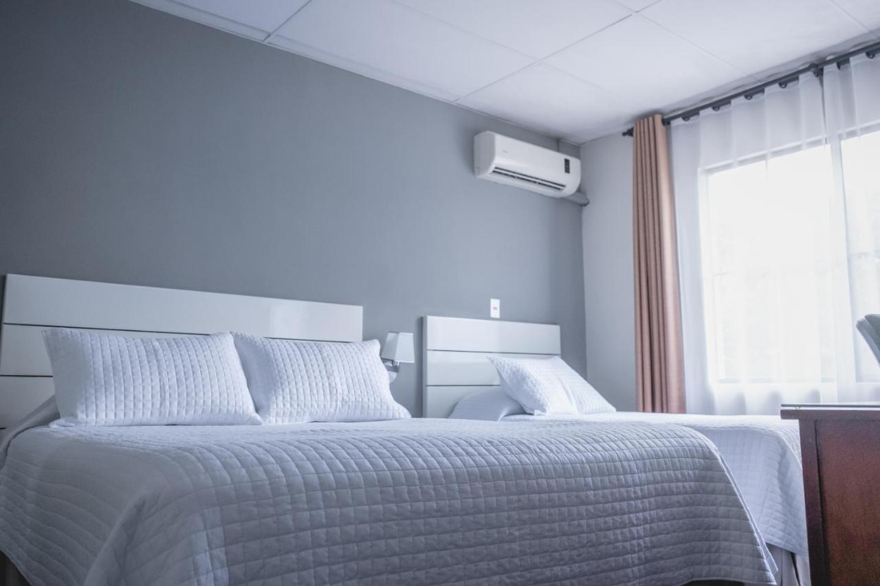 Maria Jose Suites San Salvador Luaran gambar