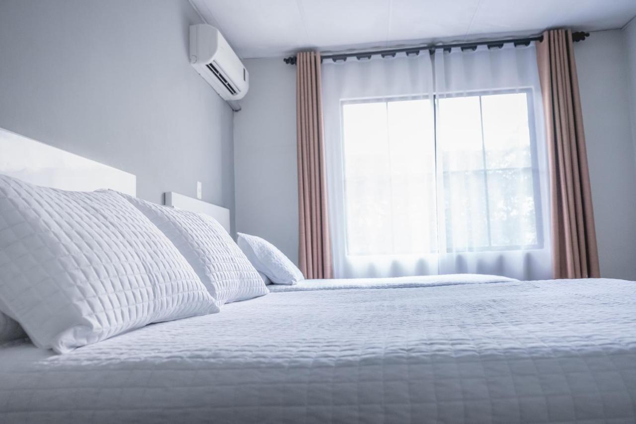 Maria Jose Suites San Salvador Luaran gambar